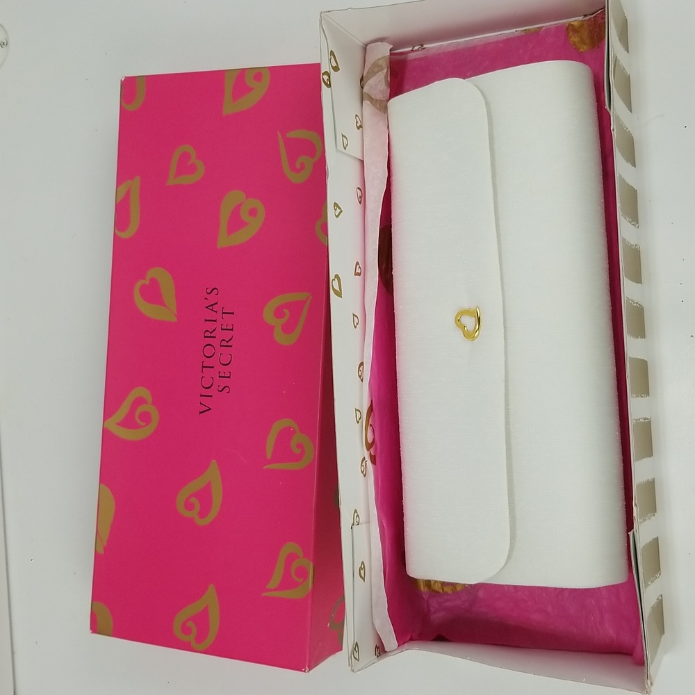 Victoria's Secret White Linen feel clutch